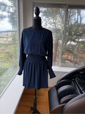 LIKE NEW Jay Godfrey Navy Smocked Waist Dress 2 Long Sleeve Cocktail Wedding